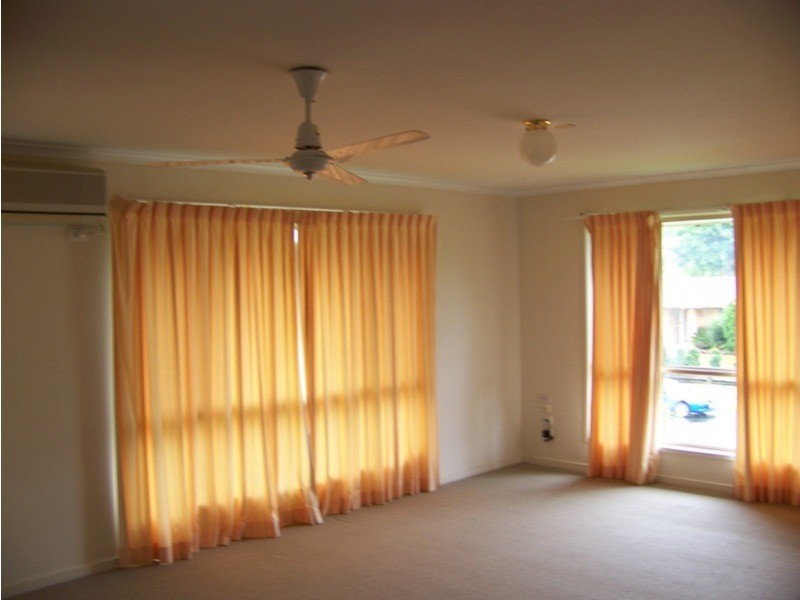 28 Allied Drive, Arundel QLD 4214