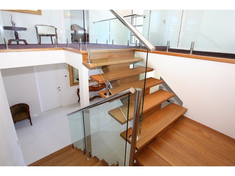 9 Lotus Key, Broadbeach Waters QLD 4218
