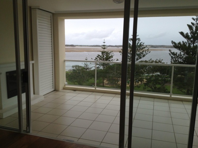Labrador QLD 4215