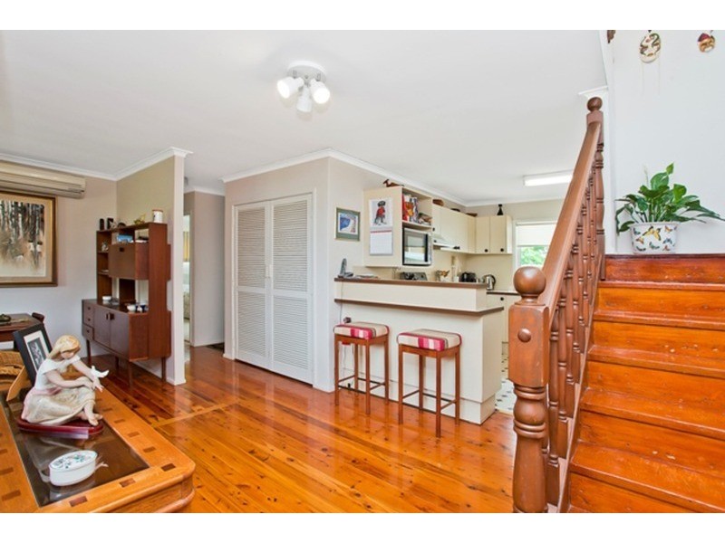 22 Petersen Avenue, Southport QLD 4215