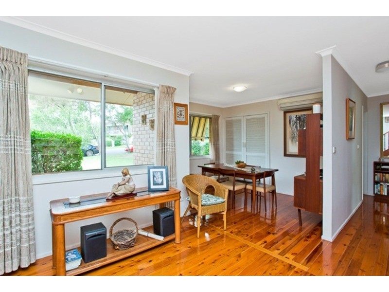 22 Petersen Avenue, Southport QLD 4215