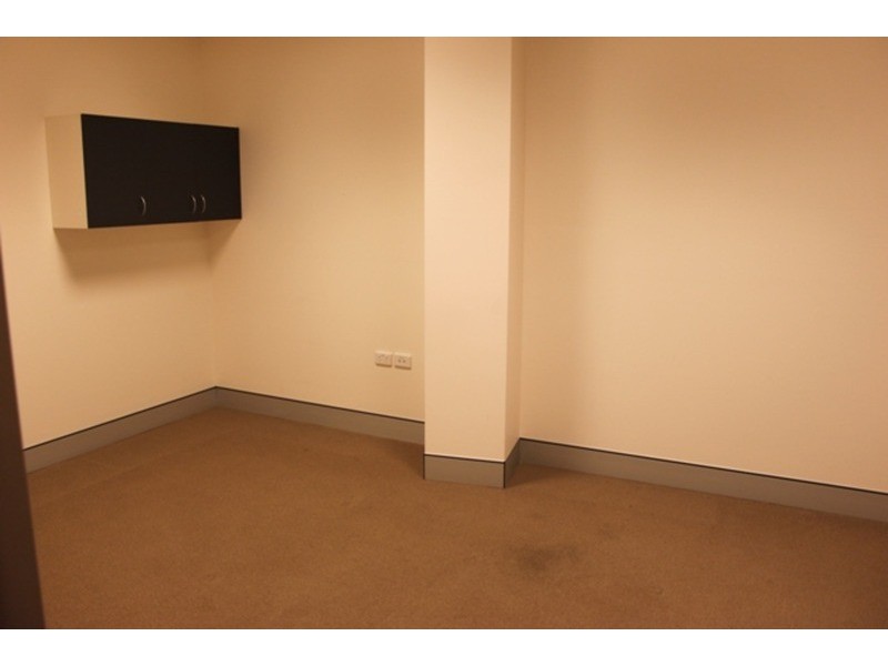 204/Pivotal Point 50 Marine Parade, Southport QLD 4215