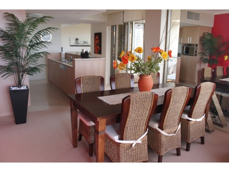 1804/50 Marine Parade, Southport QLD 4215