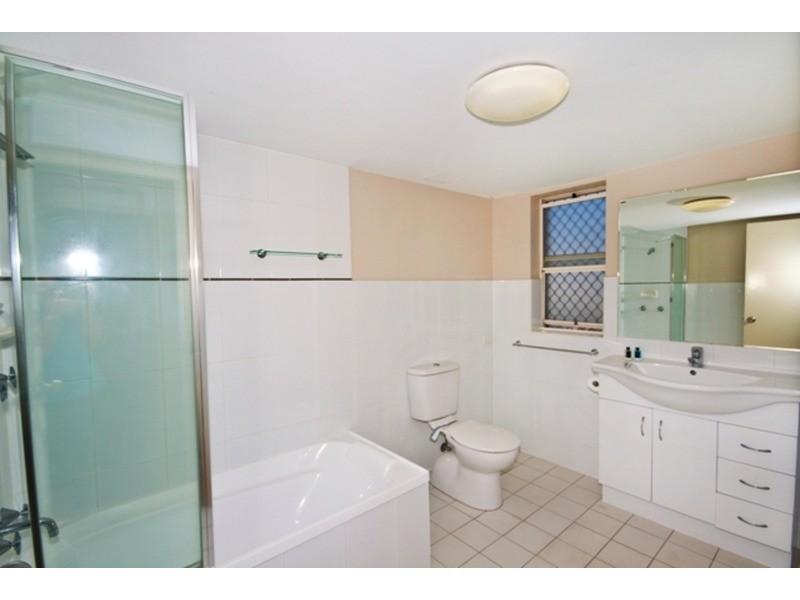 Southport QLD 4215