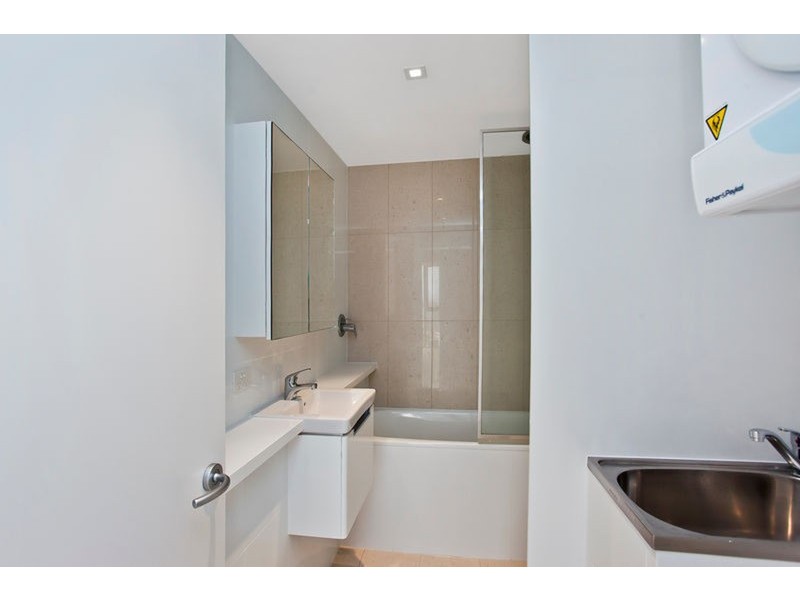 2703/Pivotal Point 50 Marine Parade, Southport QLD 4215