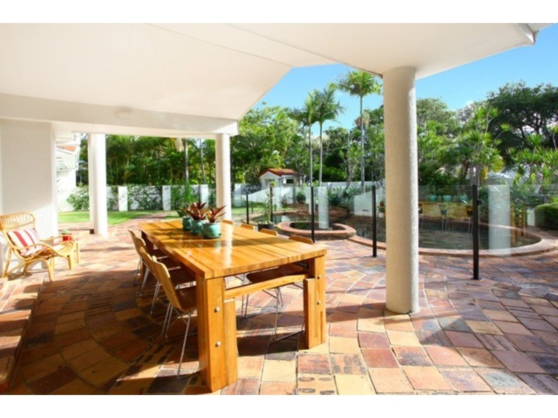 6a Charlton Street, Southport QLD 4215