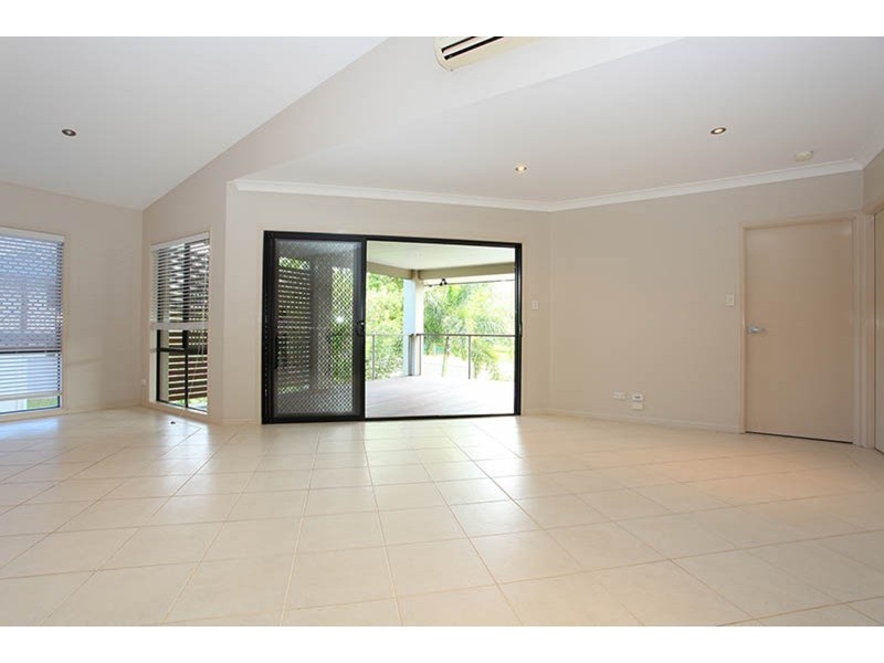 25 Baratta Street, Southport QLD 4215