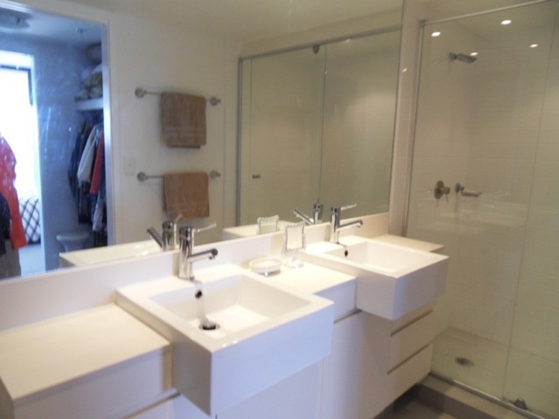 23705/5 Lawson Street, Southport QLD 4215