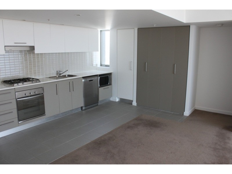 1282/56 Scarborough Street, Southport QLD 4215