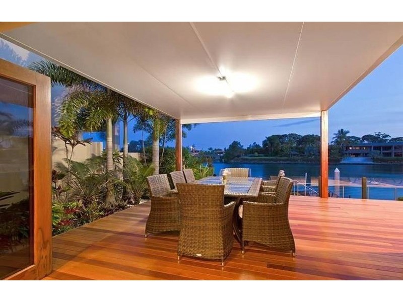 Isle Of Capri QLD 4217