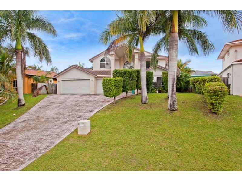 10 Desert Falls Crescent, Parkwood QLD 4214