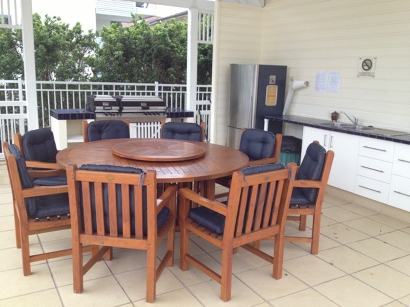 Labrador QLD 4215
