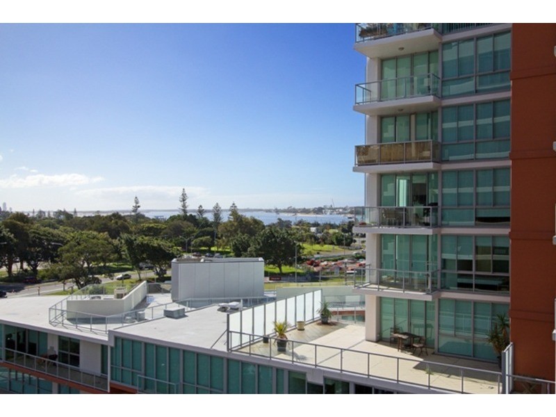 712/3 Como Crescent, Southport QLD 4215