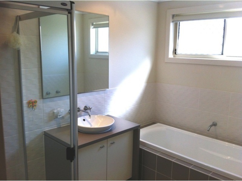 34 Lockwood Place, Molendinar QLD 4214