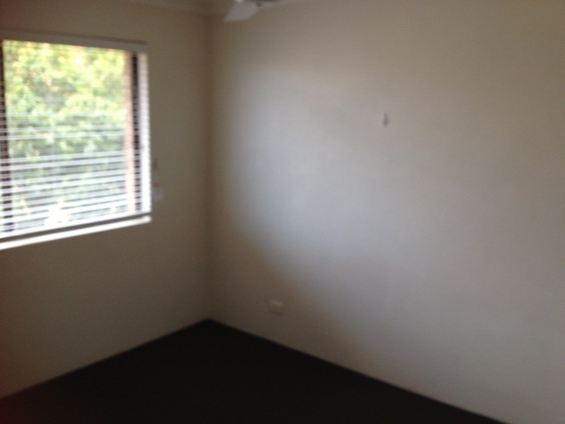 8/6 Lenneberg  Street, Southport QLD 4215