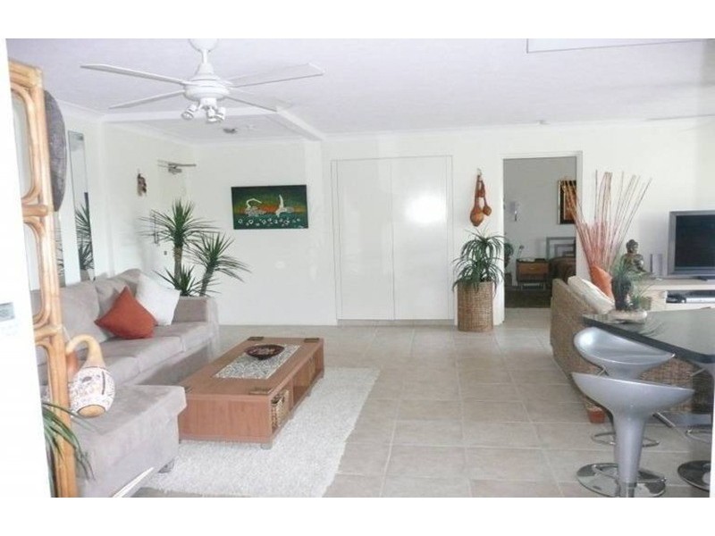 Paradise Waters QLD 4217