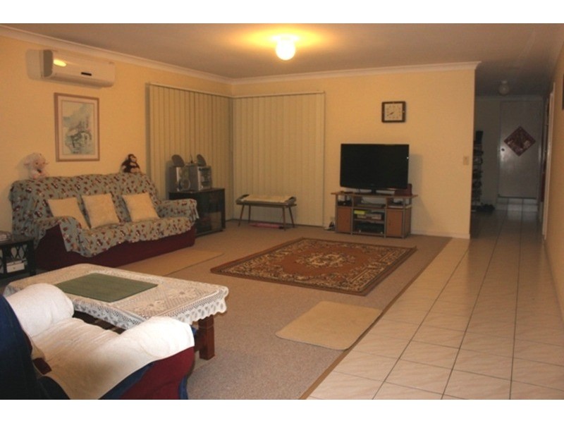 Parkwood QLD 4214