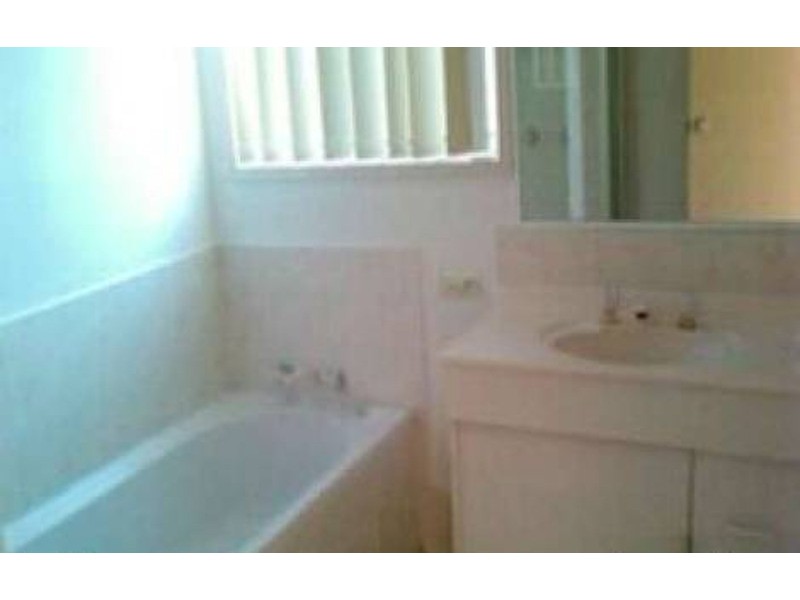 Parkwood QLD 4214