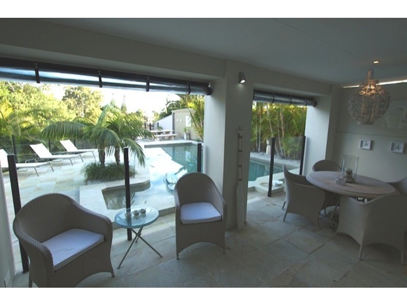 44 Monaco Street, Broadbeach Waters QLD 4218