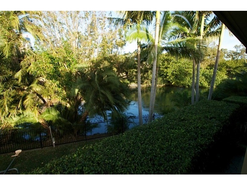 44 Monaco Street, Broadbeach Waters QLD 4218