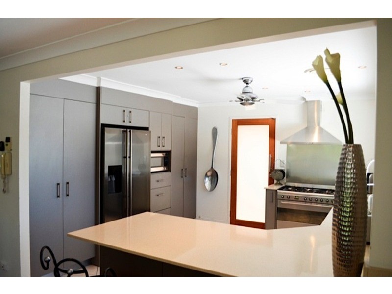 44 Monaco Street, Broadbeach Waters QLD 4218