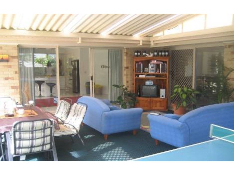 4 Maidstone  Place, Parkwood QLD 4214