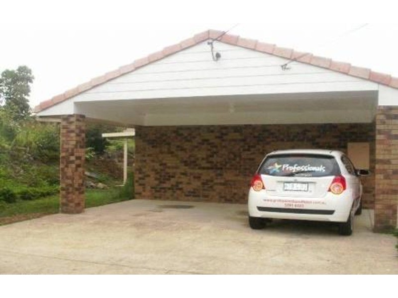 5 Sauvignon  Court, Molendinar QLD 4214