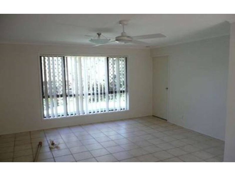 5 Sauvignon  Court, Molendinar QLD 4214