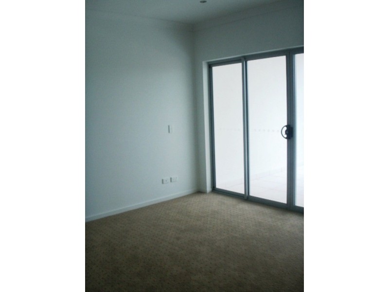 17/161 Marine Parade Street, Southport QLD 4215