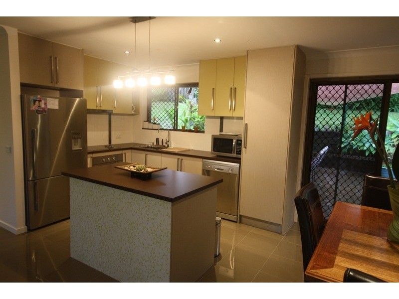 Ashmore QLD 4214