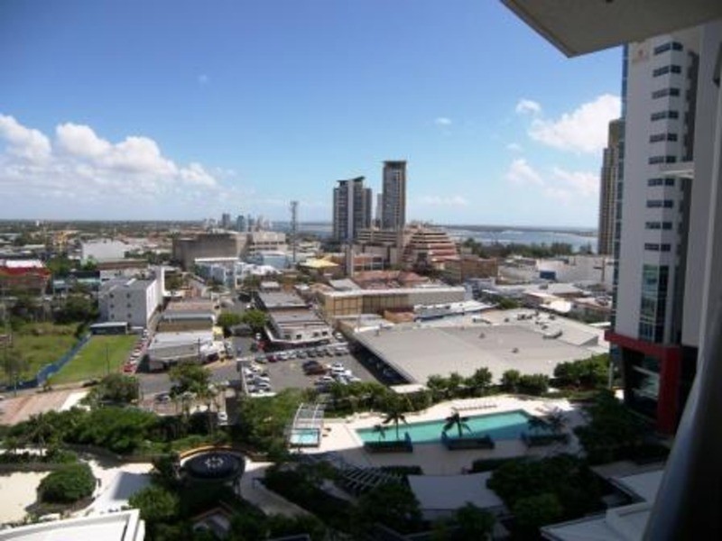 21007/5 Lawson Street, Southport QLD 4215
