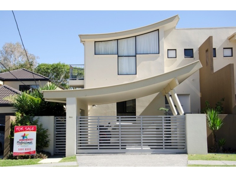 2/58 William  Street, Southport QLD 4215