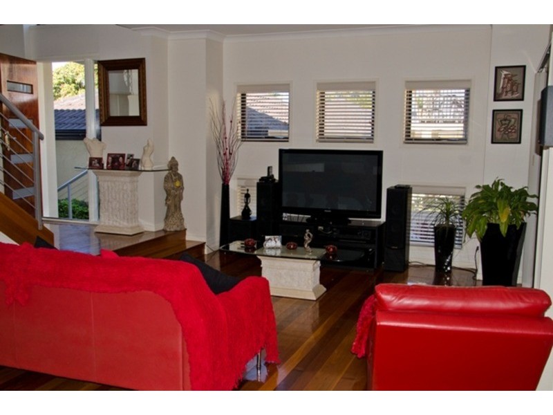 2/58 William  Street, Southport QLD 4215