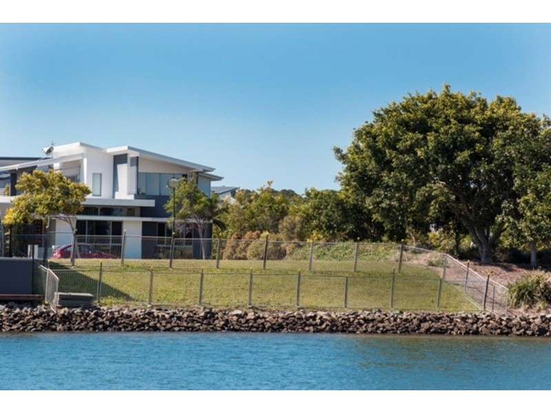 32 Palladium Boulevard, Hope Island QLD 4212