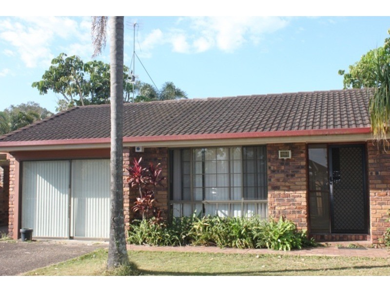 8 Augusta Street, Coombabah QLD 4216