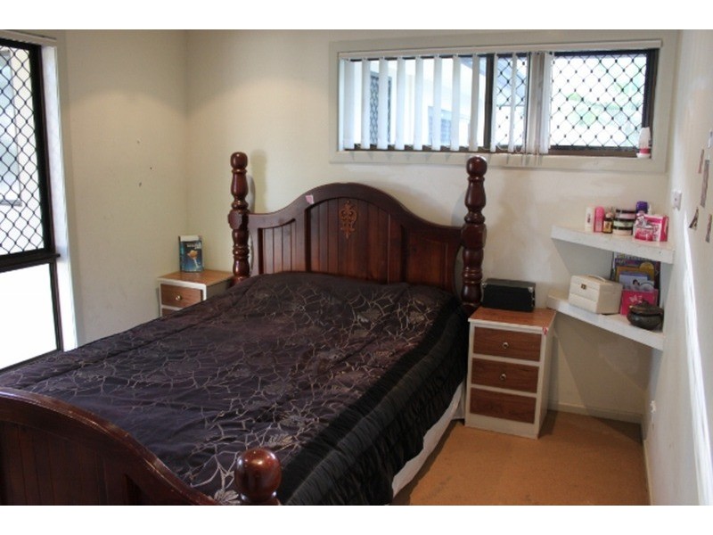 Labrador QLD 4215