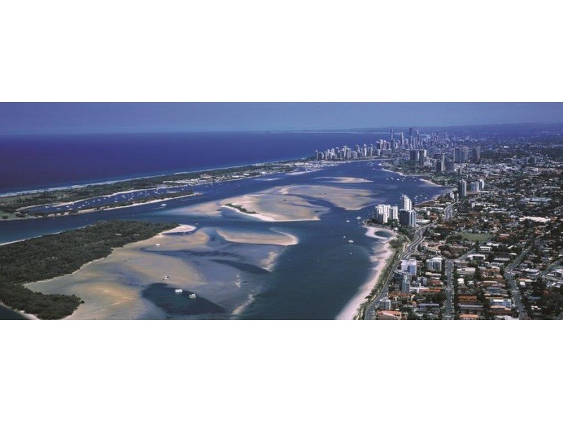 Labrador QLD 4215