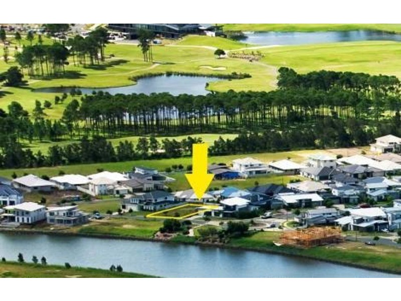 Hope Island QLD 4212