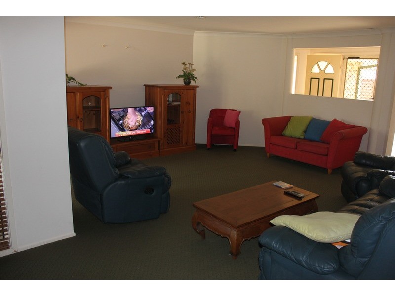 13 Maidstone  Place, Parkwood QLD 4214