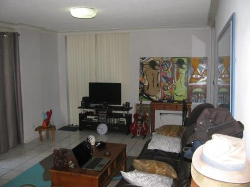 116/40 The  Esplanade, Surfers Paradise QLD 4217