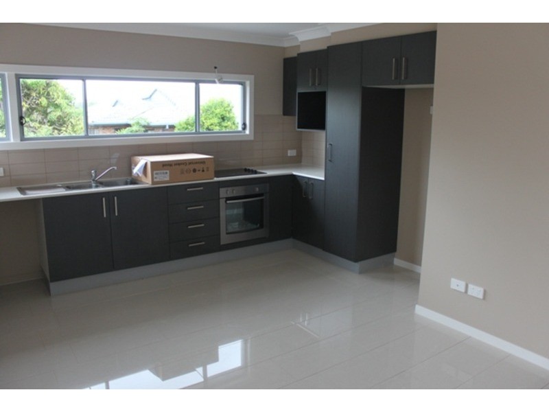 1/235 Benowa Road, Benowa QLD 4217