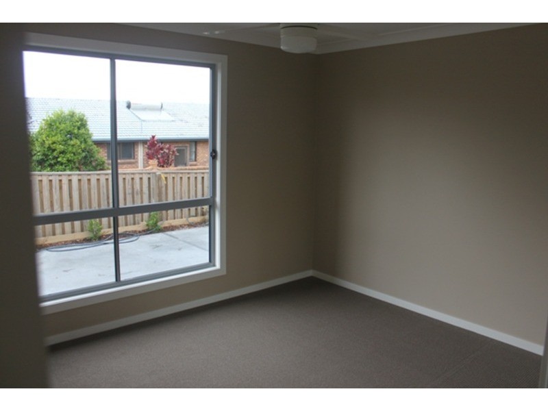 1/235 Benowa Road, Benowa QLD 4217