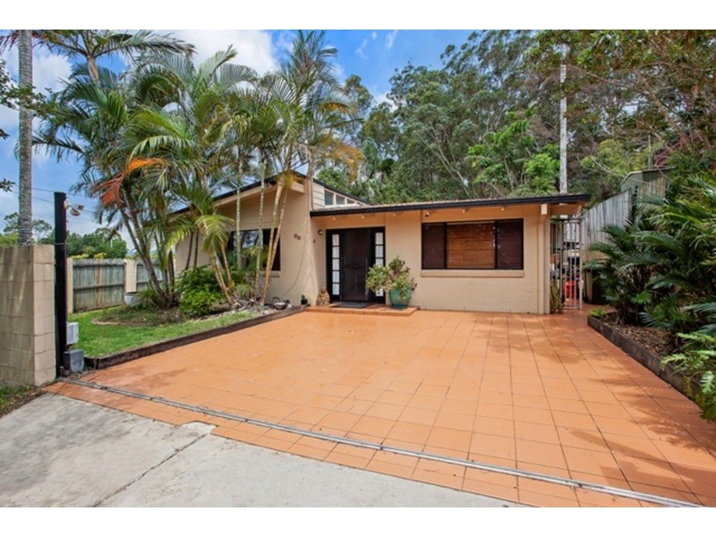 33 Boronia Drive, Southport QLD 4215