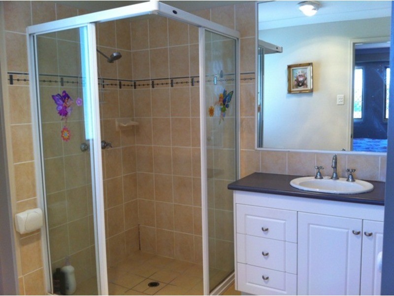 23 Highcrest Circuit, Molendinar QLD 4214