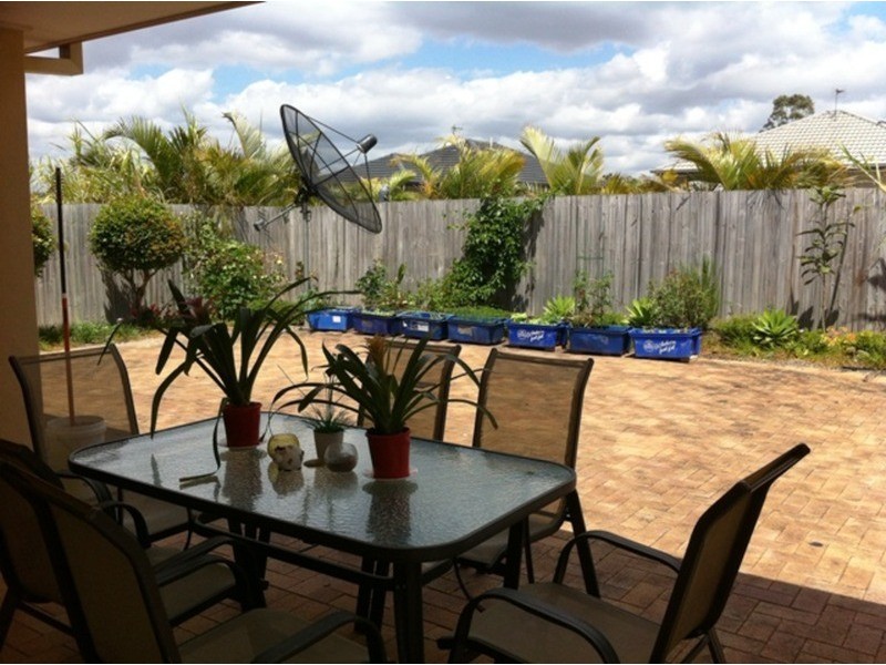 23 Highcrest Circuit, Molendinar QLD 4214