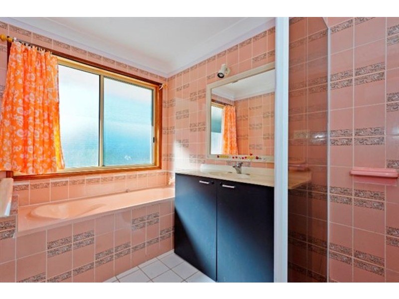 17 Everest Drive, Southport QLD 4215