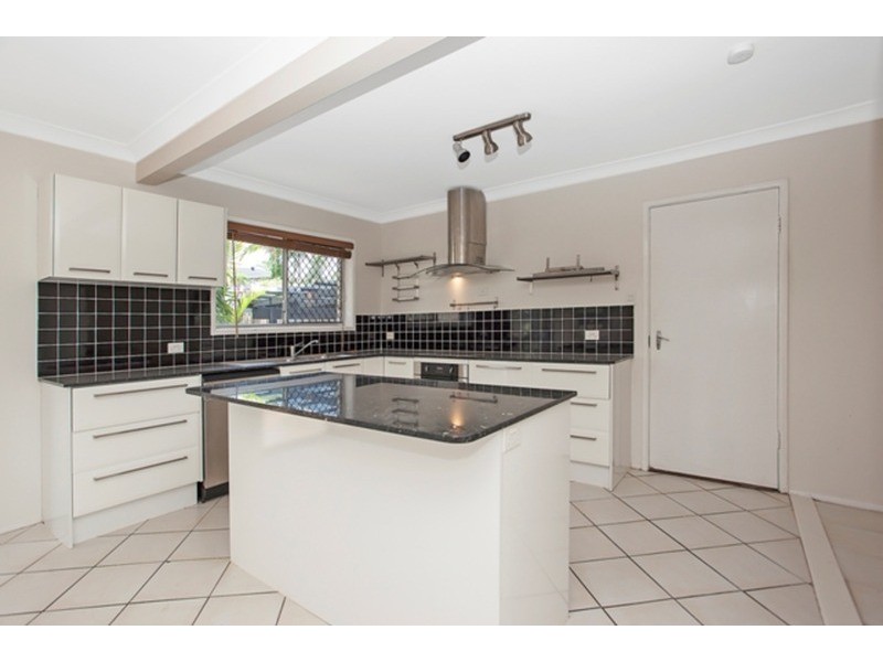 23 Sturt Street, Molendinar QLD 4214