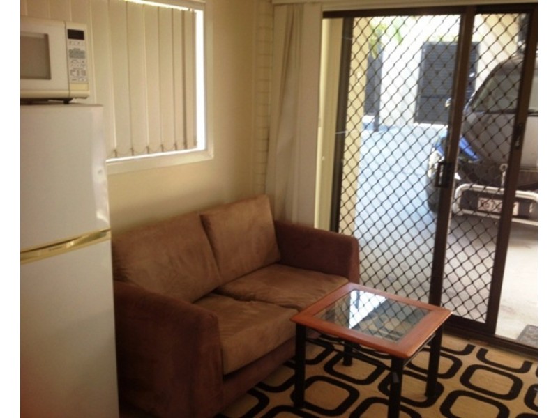 23A Schneider Avenue, Labrador QLD 4215