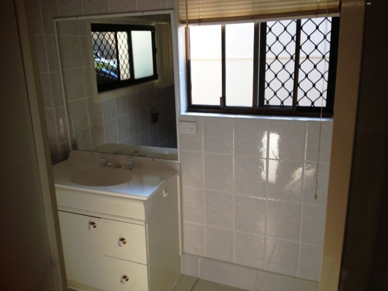 23A Schneider Avenue, Labrador QLD 4215