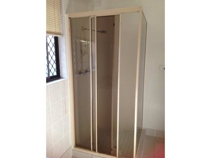 23A Schneider Avenue, Labrador QLD 4215